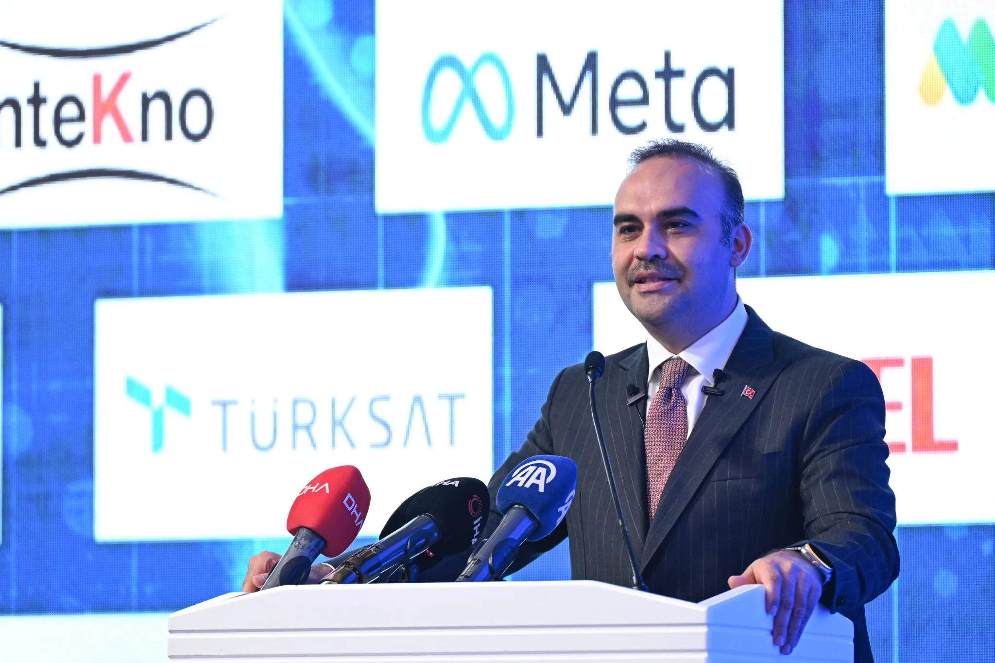 Bakan Kacır’dan Yapay Zekâ Açıklaması